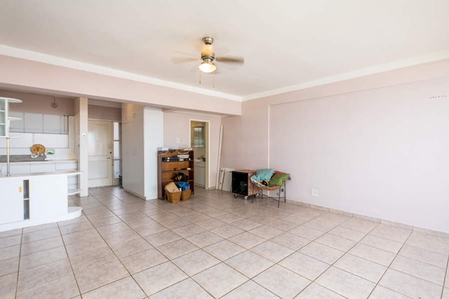 0 Bedroom Property for Sale in Three Anchor Bay Western Cape